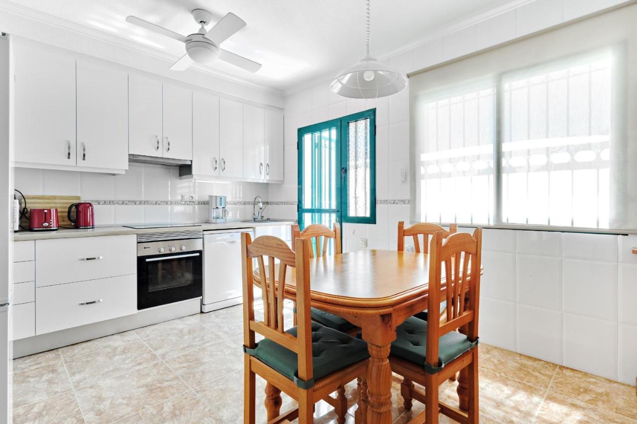 Espanhouse Sonia In La Zenia Playas De โอริอุเอลา ภายนอก รูปภาพ