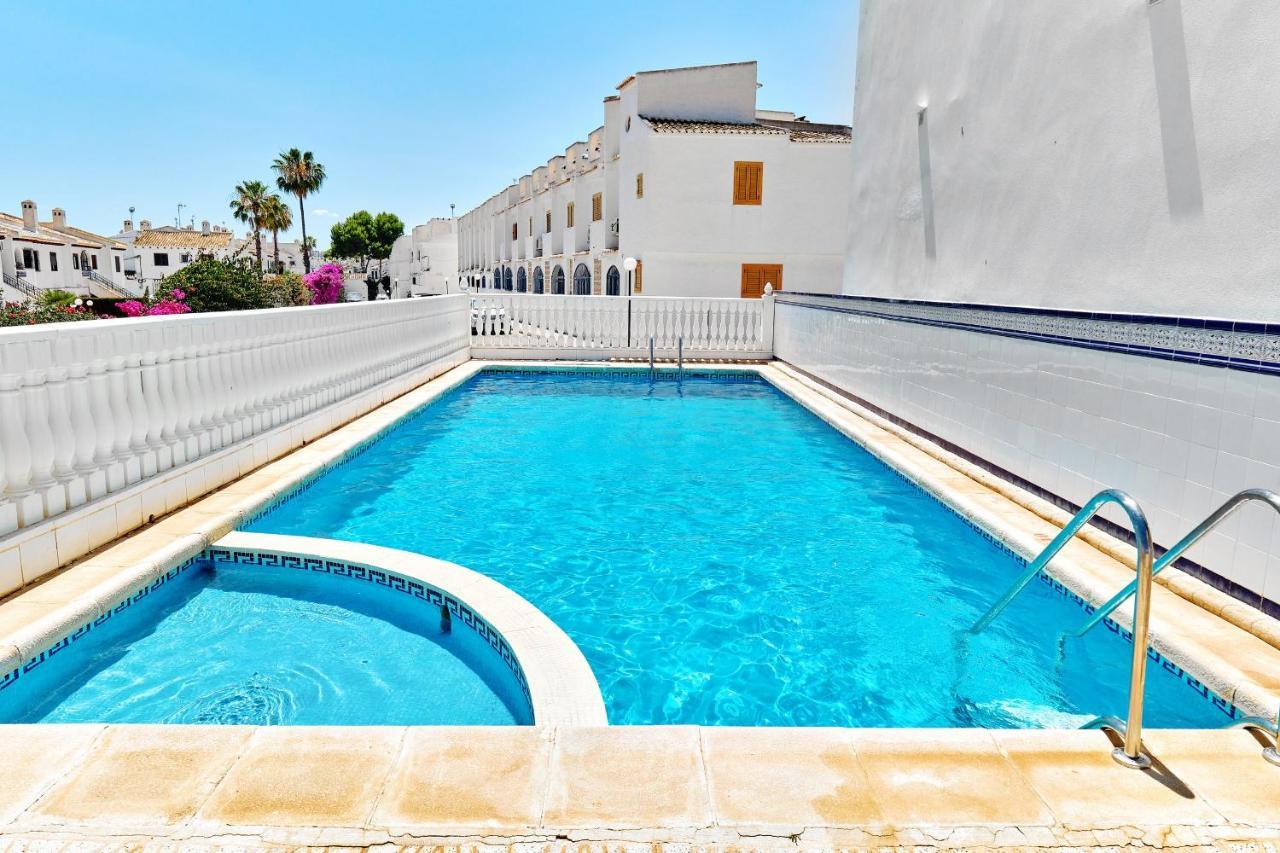 Espanhouse Sonia In La Zenia Playas De โอริอุเอลา ภายนอก รูปภาพ